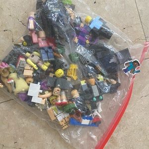 Roblox  figures and accessories